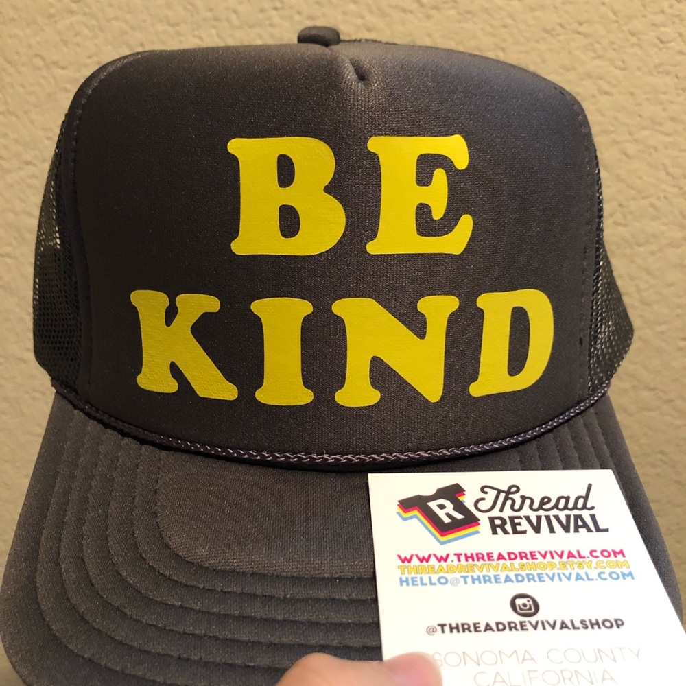 Trucker hat